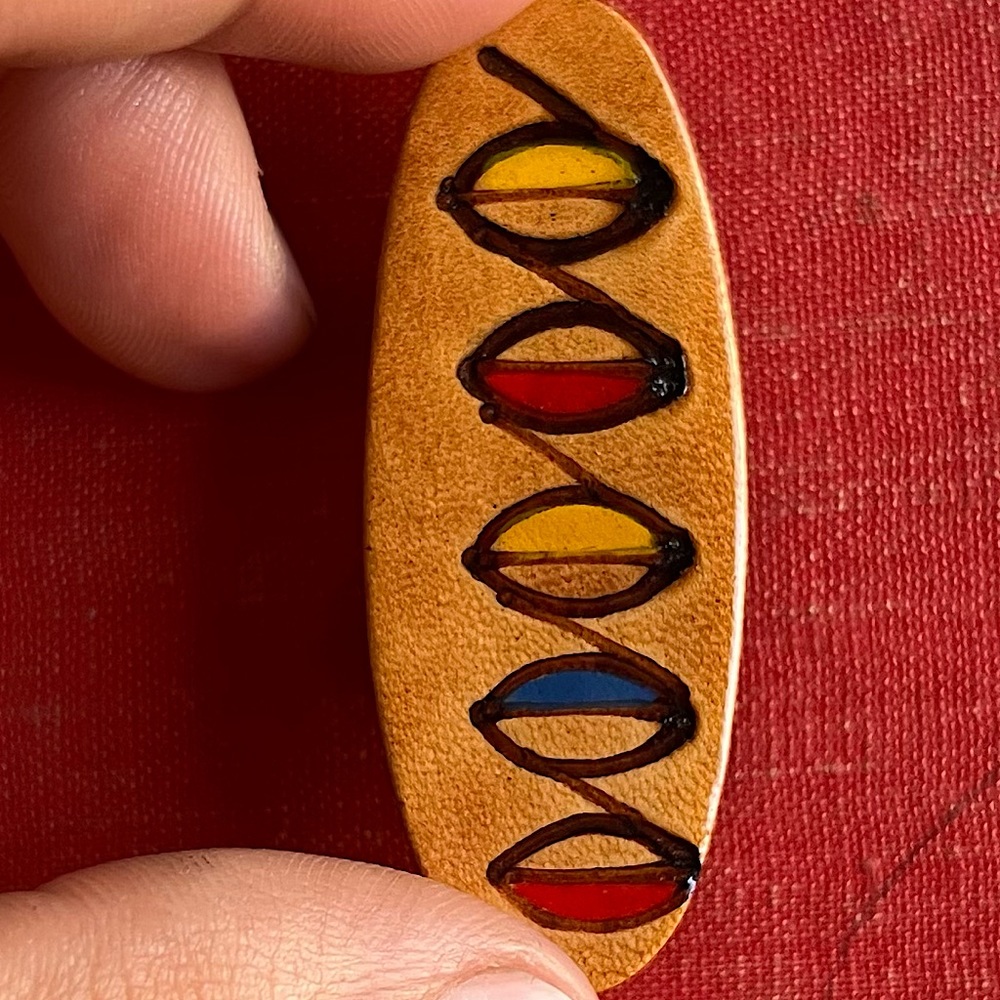 Mini surfboard Pin/brooch
